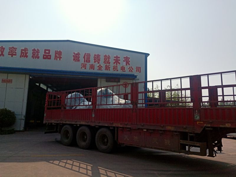 2臺(tái)1200kw660油田專用電機(jī)發(fā)貨