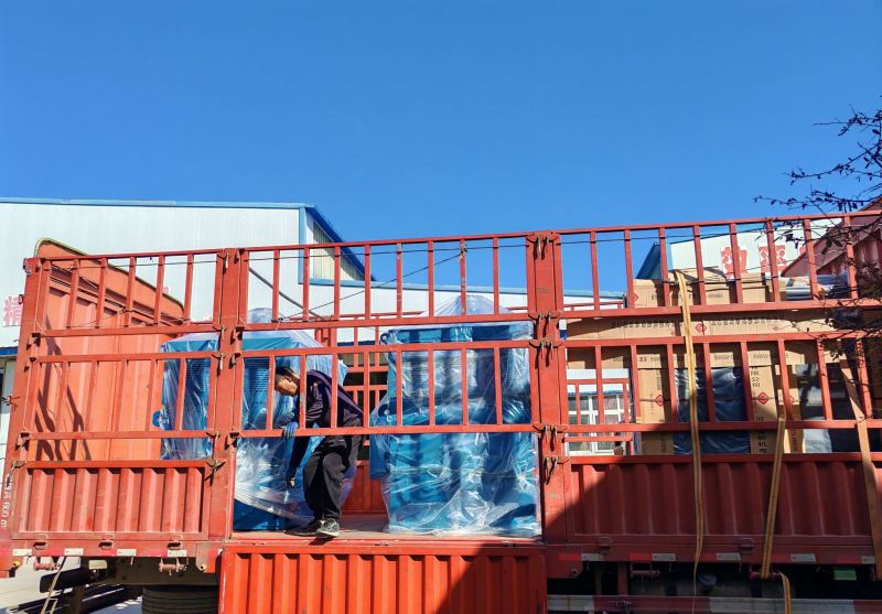 兩套YP500-6/630KW/380V變頻電機(jī)配800kw變頻柜發(fā)貨鉆機(jī)現(xiàn)場(chǎng)
